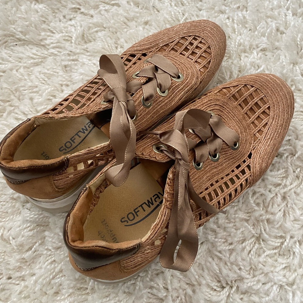 Softwave Copper Sneakers